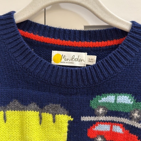 Mini Boden Graphic Crew Jumper College Navy Trains Size 5-6 years - Picture 6 of 6